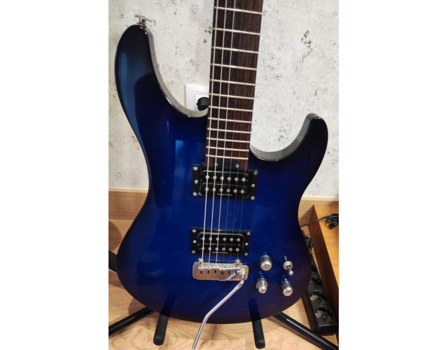 Guitarra RGX820Z