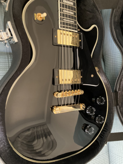 Epiphone Les Paul Custom Ebony con Case