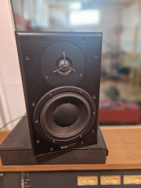Dynaudio BM6 + Neva Audio Reflexion Arts Studio Series