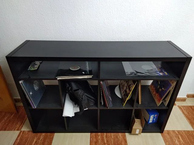 Mueble DJ Obegransäd Ikea
