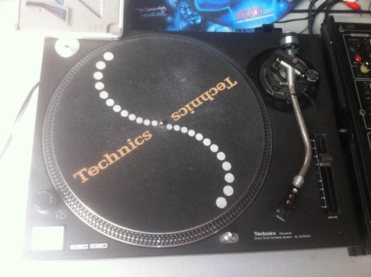 Technics SL 1210 MK2