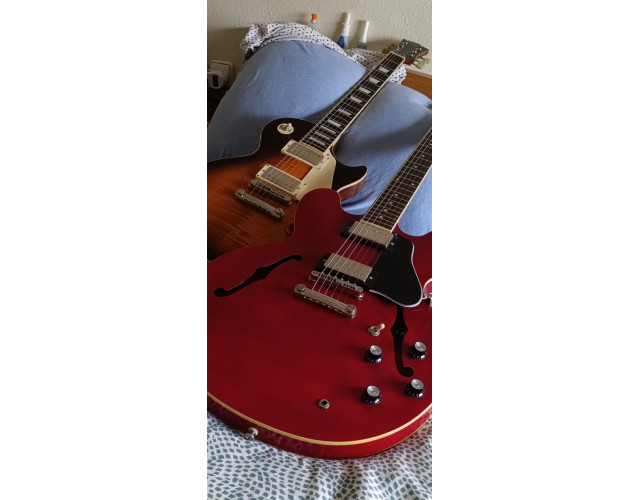 Epiphone ES335