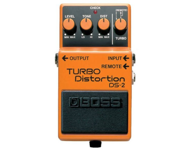 Pedal boss DS2 distorsion