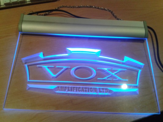 ó cambio lámpara neón VOX AMPLIFICATION LTD