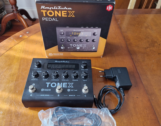 IK Multimedia ToneX Pedal