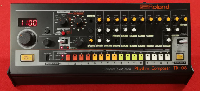 Roland Boutique Series TR-08 Analog Modeling Drum Machine