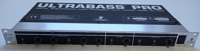 BEHRINGER Ultrabass pro EX1200