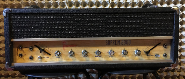 Musicson Suprem 2000 (años 70 todo a válvulas)