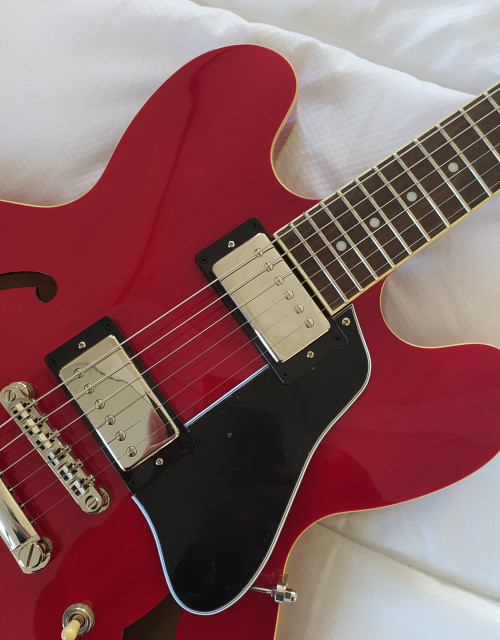 Epiphone ES 335 cherry Inspired by Gibson
