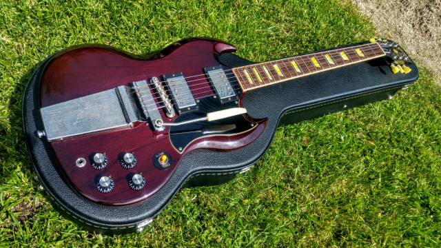 Gibson SG modelo 2 AC