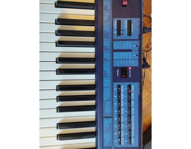 KURZWEIL SP88 (Stage Piano)