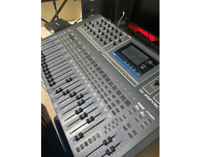Mesa soundcraft SI impact