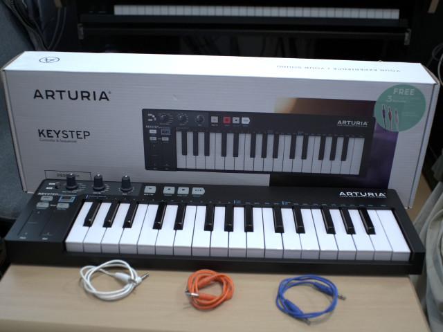 Teclado/Secuenciador MIDI y CV Arturia Keystep