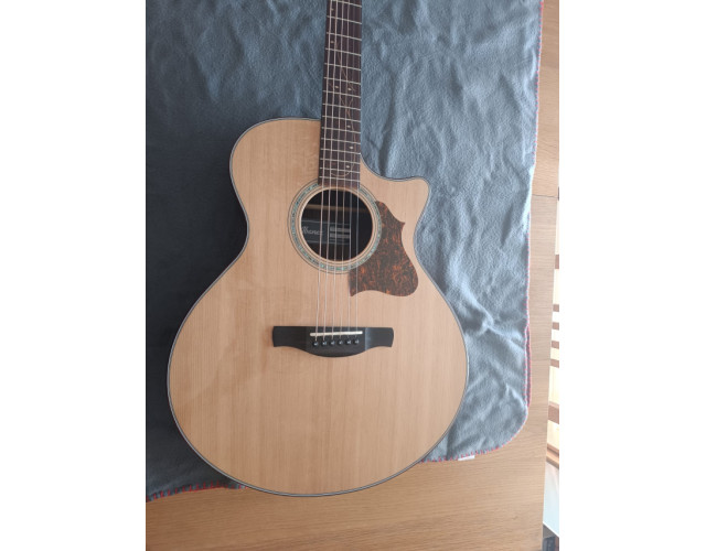 Guitarra acústica Ibanez AE-305NT Electroacústica