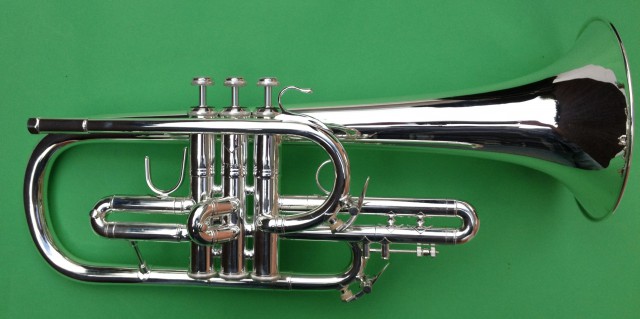 Fliscorno Bach Stradivarius modelo 182