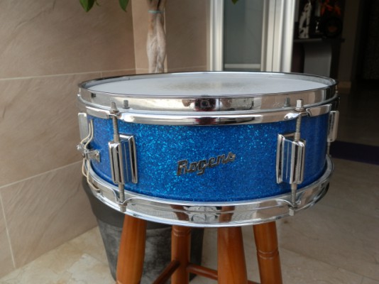 Caja Ludwig Rogers Luxor Blue Sparkle 14"x5" Vintage 1965 Snare Drums