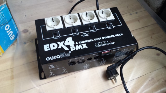 Dimmer 4 canales DMX Eurolite