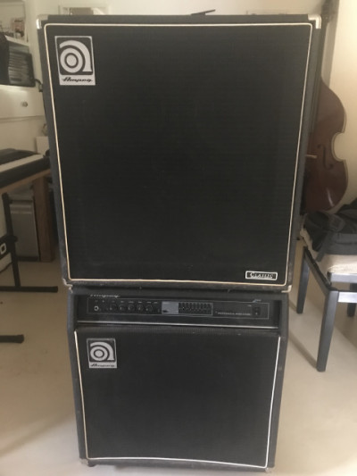 Ampeg B2 combo + pantalla 4x10