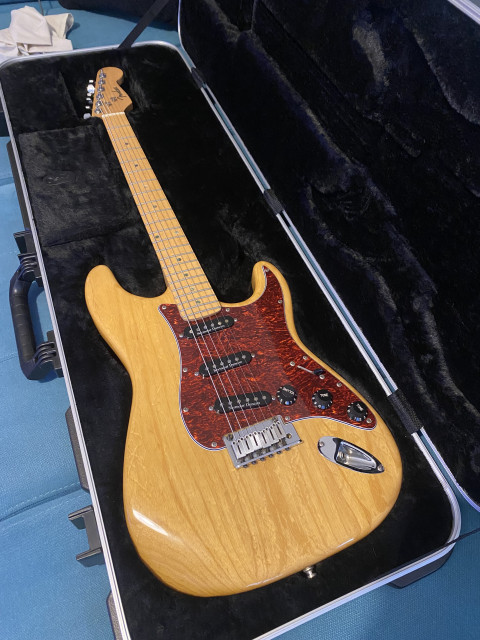 Guitarra eléctrica Fender Stratocaster Lite Ash