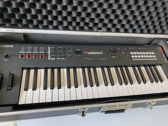 Yamaha MX49