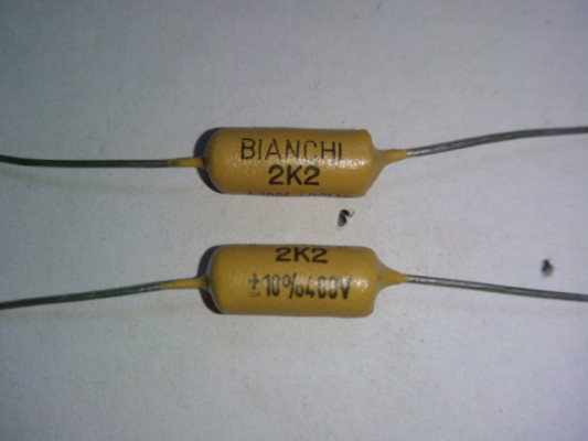 Condensador BIANCHI (Mostaza)  2K2 - 2.200nF  X12 Unidades