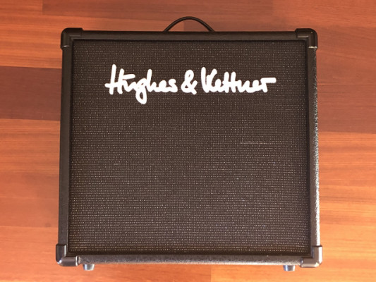 Hughes & Kettner 15R, blue edition