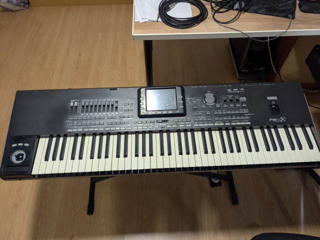 Korg PA3X pro 76 teclas.