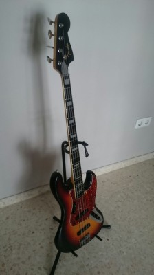 Bajo Custom Fender-Ibanez Jb62-98 década 80