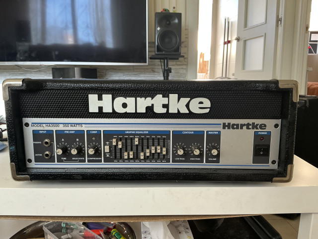 Amplificador de bajo Hartke HA3500 - Potencia y versatilidad en perfecto estado de funcionamiento