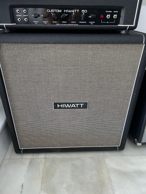 Hiwatt Loudspeaker SE 4123F, Fane Purpleback speakers