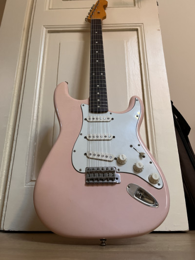 Stratocaster Shell Pink (Partscaster de calidad)