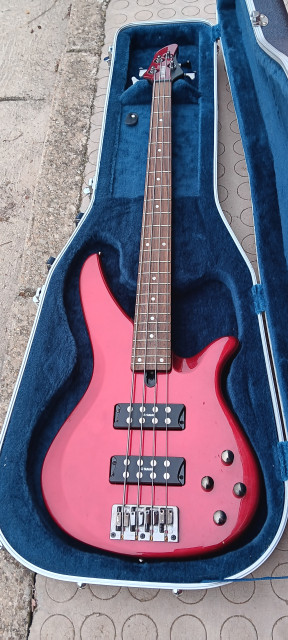 Bajo Yamaha RBX374