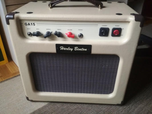 Amplificador Harley Benton GA -15 (MOD)