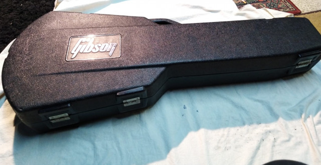 Gibson Chainsaw Hard Case