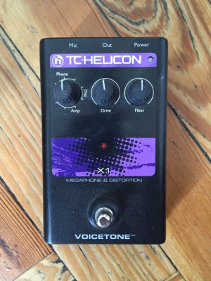 TC-Helicon Voicetone X1