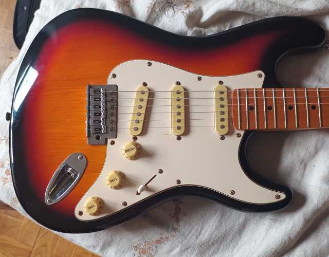 Fine stratocaster de luxe