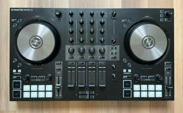 Traktor S3