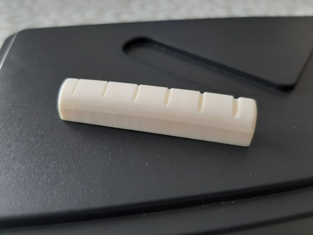 Cejuela hueso 43mm guitarra acústica