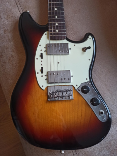 Fender Pawn Shop Mustang Special 3 Tone Sunburst