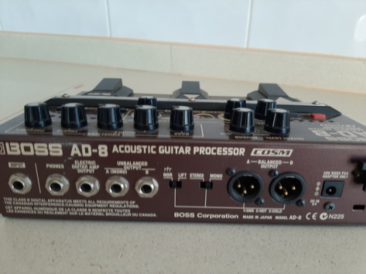 Boss AD8 Simulador de guitarra acustica