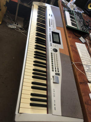 Piano eléctrico BCT CP-250