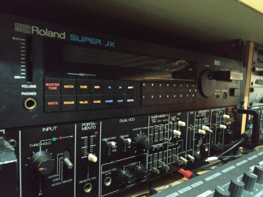 Sintetizador Roland MKS-70