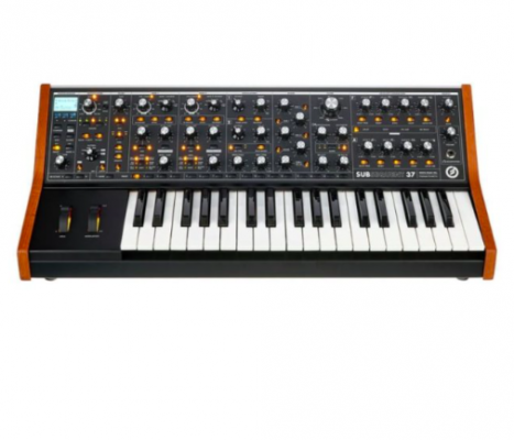 Moog Subsequent37