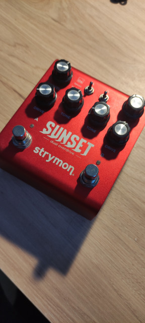Pedal Strymon Sunset dual overdrive en perfecto estado