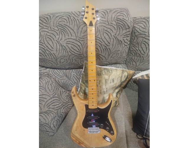 Guitarra Starforce