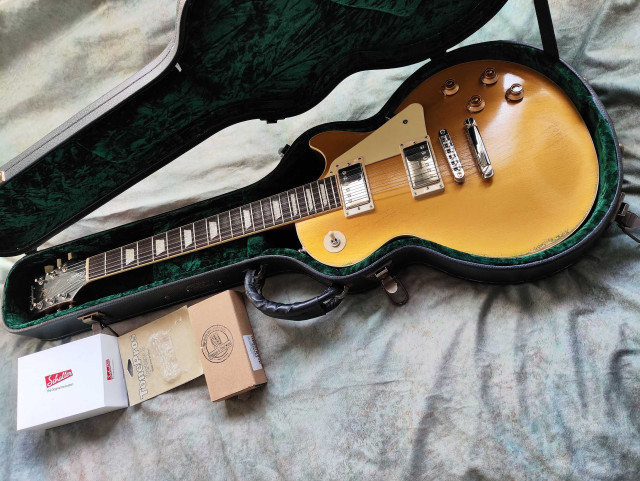 Epiphone Les Paul Classic worn metallic gold 2022