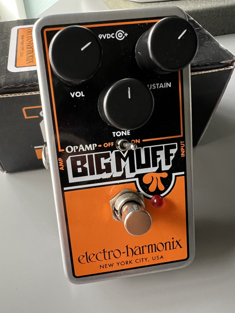 Electro Harmonix Op-Amp Big Muff Pi Fuzz