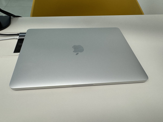 Apple MacBook Pro