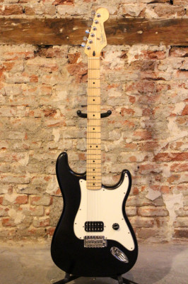 Fender Stratocaster Straight Six [CAMBIO X ELECTROACÚSTICA]