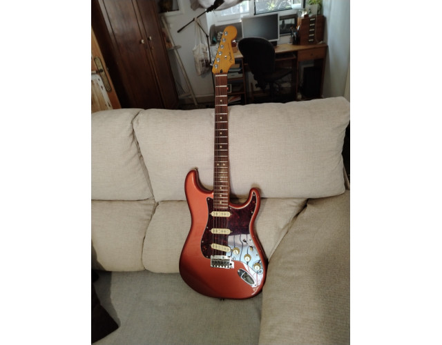 Fender stratocaster player plus